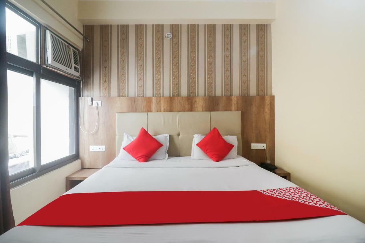 Oyo 48974 Hotel Shweta Residency Varanasi Ngoại thất bức ảnh