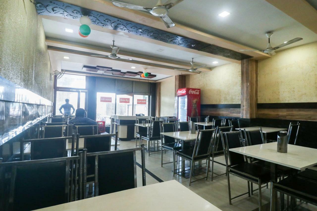Oyo 48974 Hotel Shweta Residency Varanasi Ngoại thất bức ảnh
