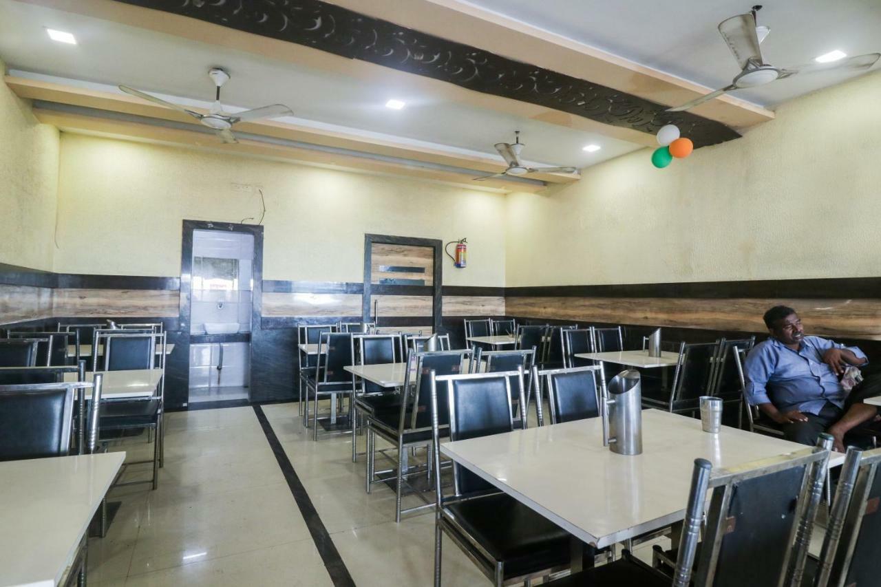 Oyo 48974 Hotel Shweta Residency Varanasi Ngoại thất bức ảnh